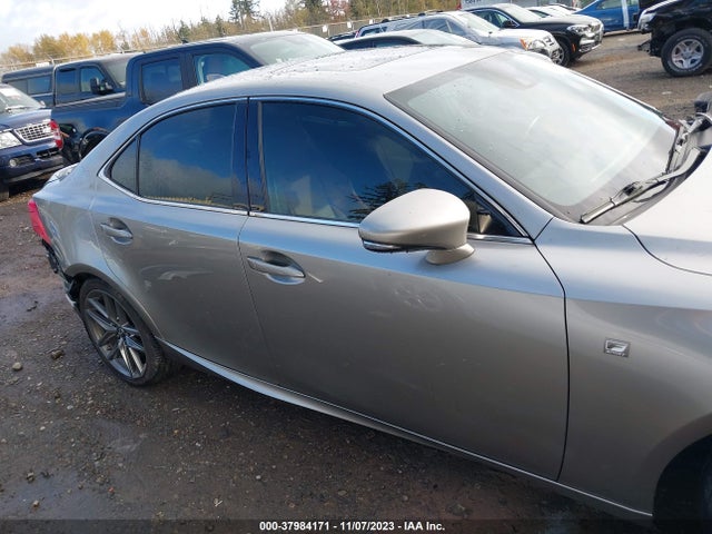 2019 LEXUS IS 300 VIN: JTHC81D26K5037744