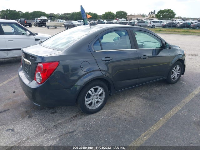 Chevrolet Sonic Lt Auto 2016 1G1JC5SH1G4138900 Image 4