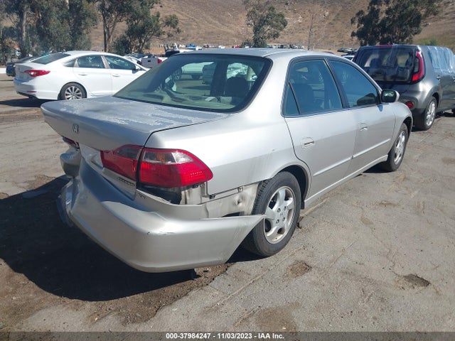 1998 HONDA ACCORD EX VIN: 1HGCG6673WA129502