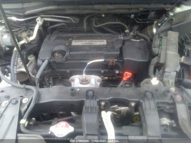 2HKRM4H30FH695268 Honda CR-V LX