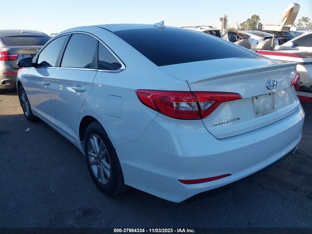 Hyundai SONATA SE 2015 5NPE24AF0FH019993 Image 3