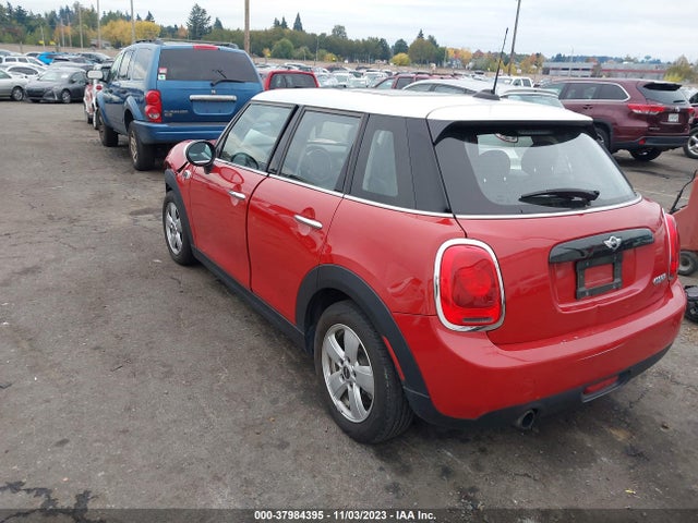 2017 MINI HARDTOP WMWXU1C38H2F77518 Photo 2