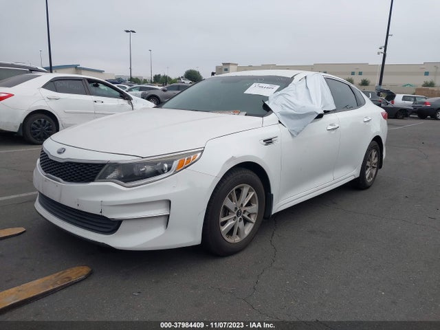 KIA Optima Lx 2016 5XXGT4L32GG056002 Image 2