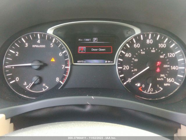 5N1DR2MMXHC675571 Nissan Pathfinder Sv