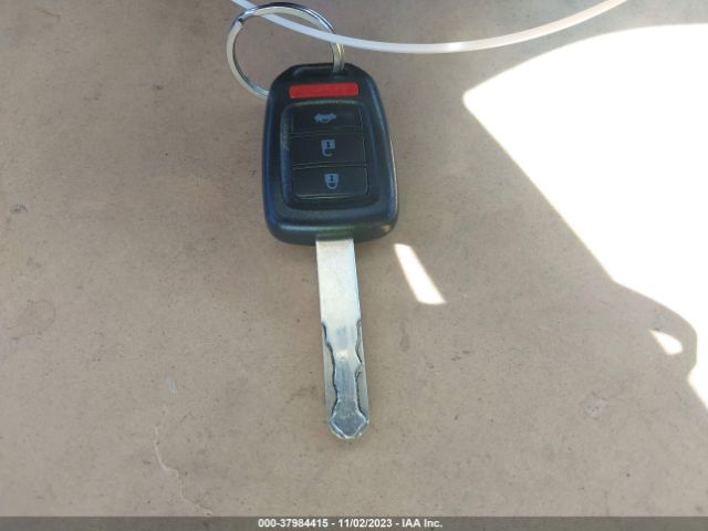 2HGFB2F70FH560093 Honda CIVIC SE