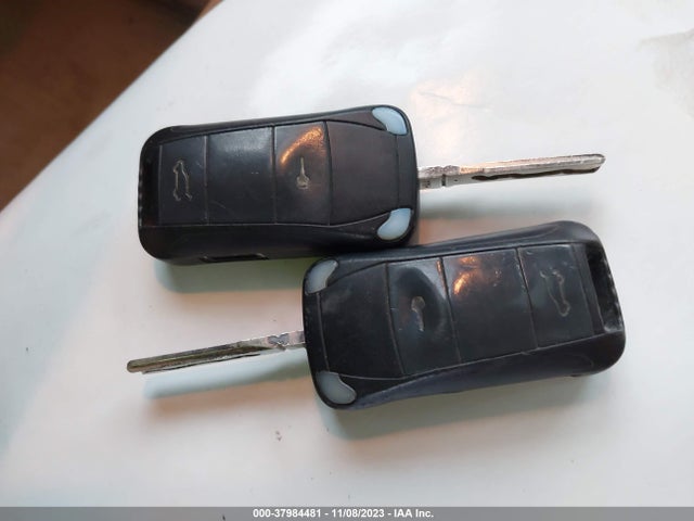 2005 PORSCHE CAYENNE WP1AC29P25LA90652 Photo 10