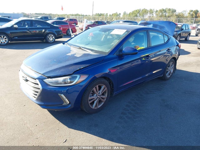 Hyundai Elantra Value Edition 2017 5NPD84LF5HH164196 Image 2