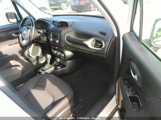 ZACCJBBB0HPF34173 Jeep Renegade Latitude