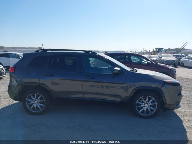 2018 JEEP CHEROKEE LATITUDE TECH CONNECT VIN: 1C4PJLCB2JD612561