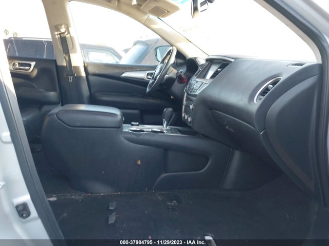 2017 NISSAN PATHFINDER SL VIN: 5N1DR2MMXHC692452