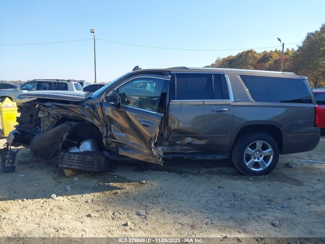 Chevrolet Suburban Ltz 2016 1GNSCJKC2GR218032 Image 14