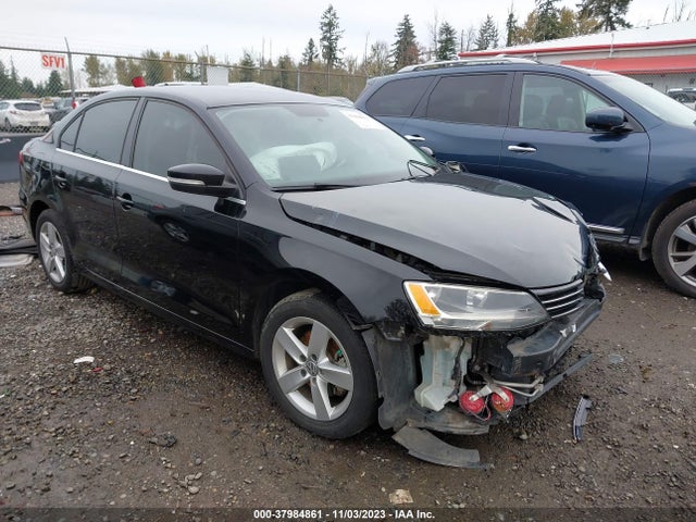 2014 VOLKSWAGEN JETTA 2.0L TDI VIN: 3VWLL7AJ9EM290602