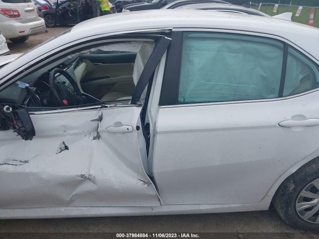 2020 TOYOTA CAMRY LE HYBRID VIN: 4T1C31AK7LU522143
