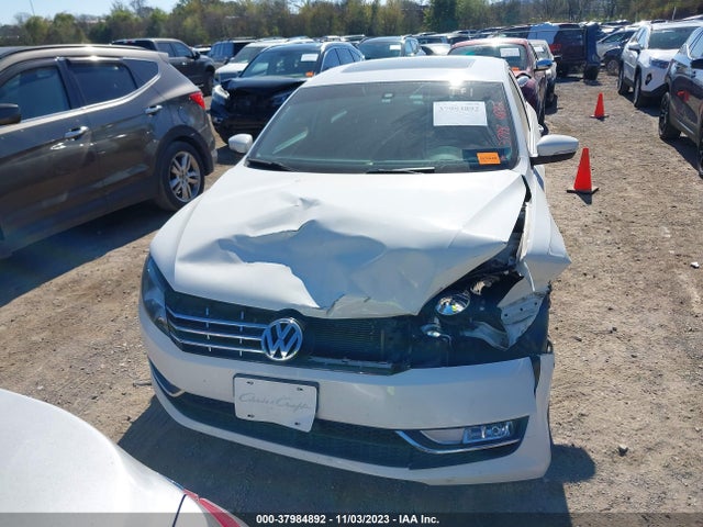 1VWCN7A32EC076306 Volkswagen Passat 2.0l Tdi Sel Premium