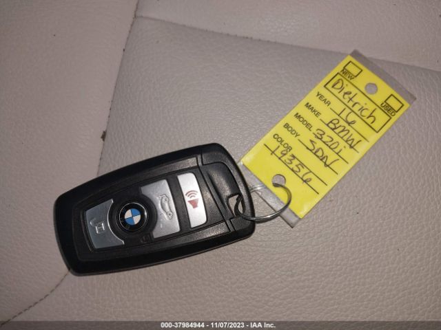 WBA8E1G56GNT36354 BMW 3 Series 320i