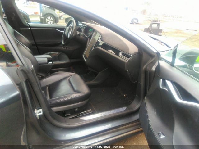 2015 TESLA MODEL S 5YJSA1H23FFP78286 Photo 4