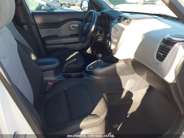 KIA SOUL + 2016 KNDJP3A50G7324806 Image 5