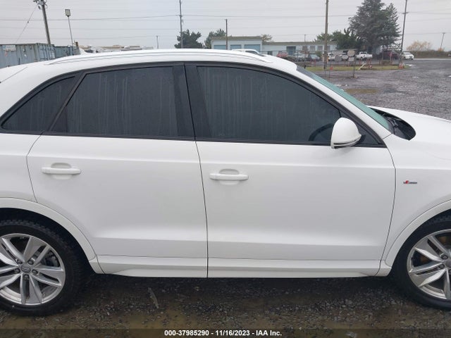 WA1ECCFS3JR021312 Audi Q3 2.0t Premium