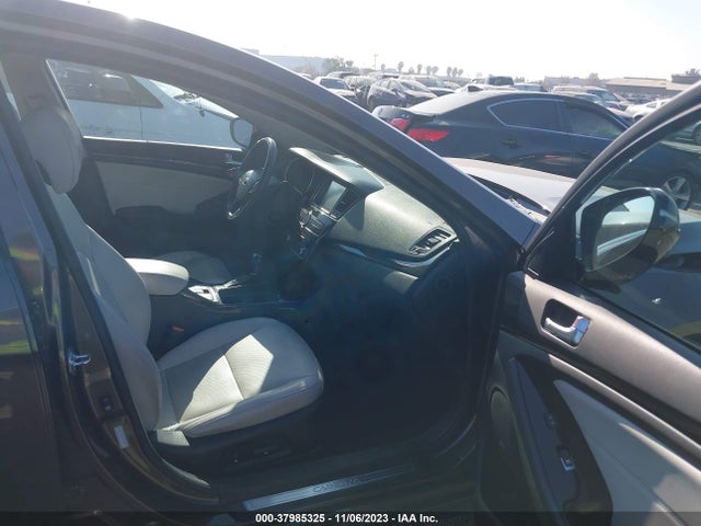 2014 KIA CADENZA PREMIUM VIN: KNALN4D73E5134991