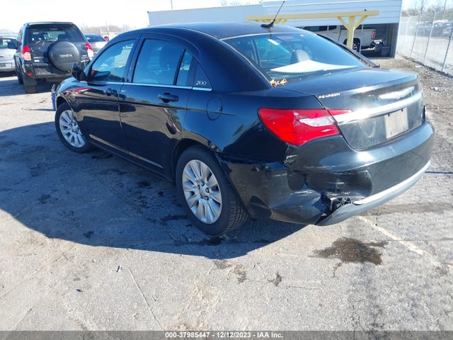 1C3CCBAB5EN141161 Chrysler 200 LX