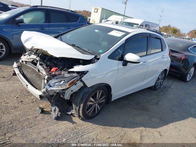 Honda FIT EX 2015 3HGGK5G87FM735194 Image 2