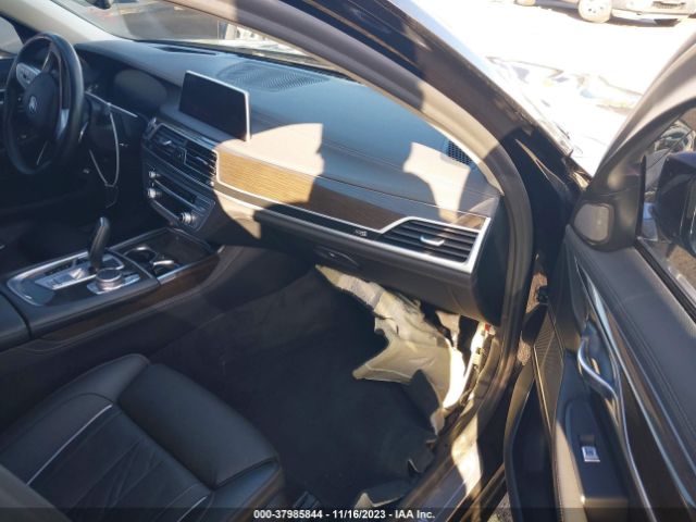 WBA7T2C07LGL17358 BMW 7 Series 740i