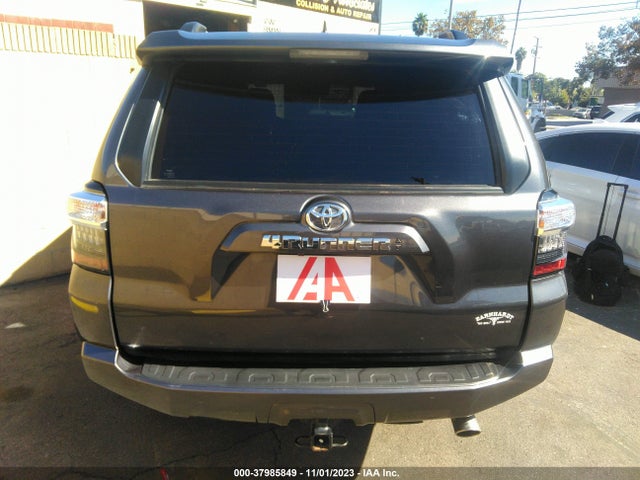 Toyota 4RUNNER SR5 2022 JTEMU5JR5N6071033 Image 12