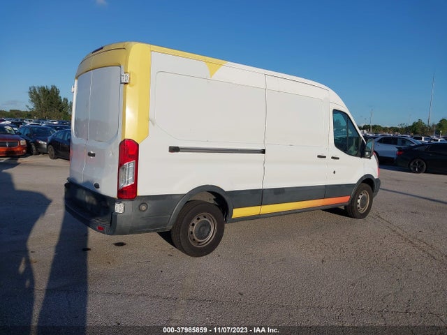Ford Transit-250 2015 1FTNR2CM7FKB15407 Image 4