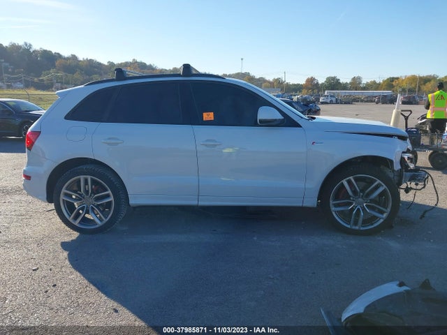 WA1CCAFP5GA034447 Audi Sq5 3.0t Premium Plus