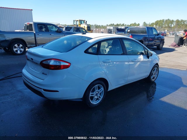 Ford FIESTA SE 2019 3FADP4BJ1KM113651 Image 4