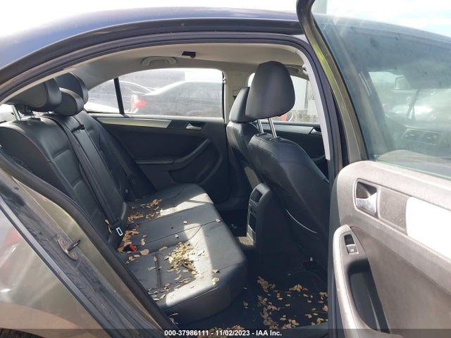 3VWD07AJ4EM247167 Volkswagen Jetta Sedan Se W/connectivity