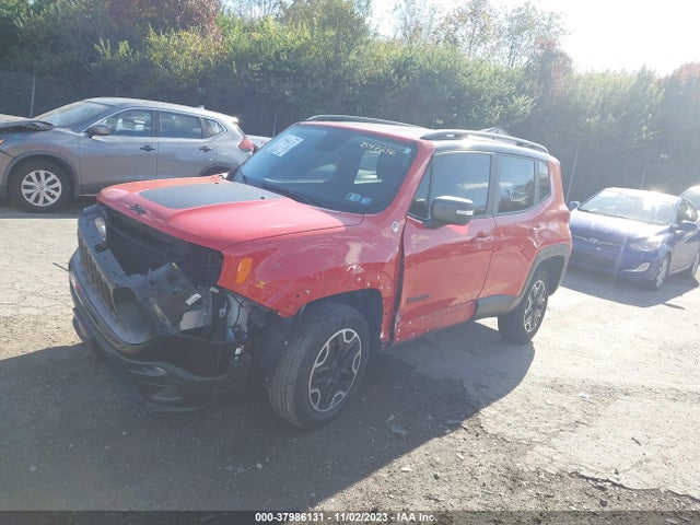 ZACCJBCTXFPB47246 Jeep Renegade Trailhawk