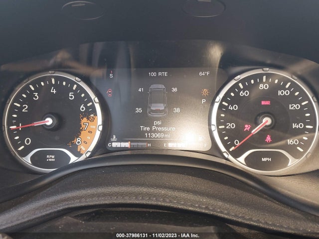 ZACCJBCTXFPB47246 Jeep Renegade Trailhawk