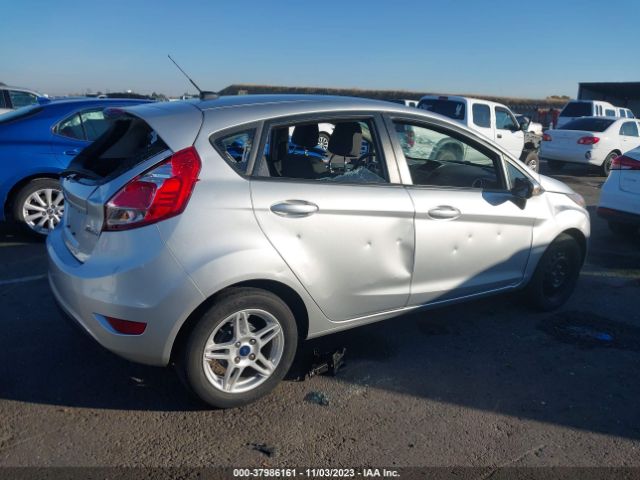 3FADP4EJ0KM156874 Ford FIESTA SE
