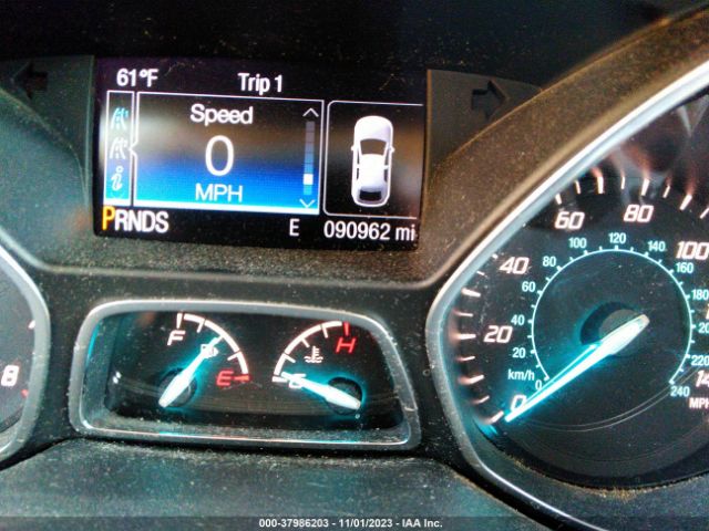 1FMCU9GX3GUA85665 Ford ESCAPE SE