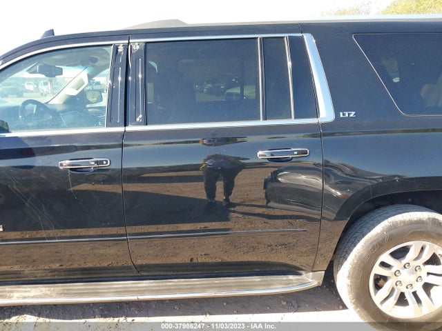 Chevrolet Suburban 1500 Ltz 2015 1GNSCKKC5FR746376 Image 14