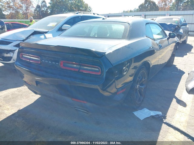 Dodge Challenger Sxt 2018 2C3CDZAG8JH172053 Image 4