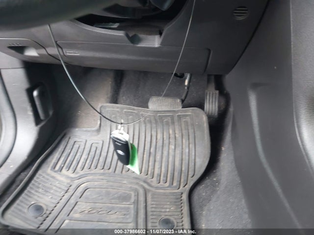 2014 FORD FOCUS TITANIUM VIN: 1FADP3J27EL205857