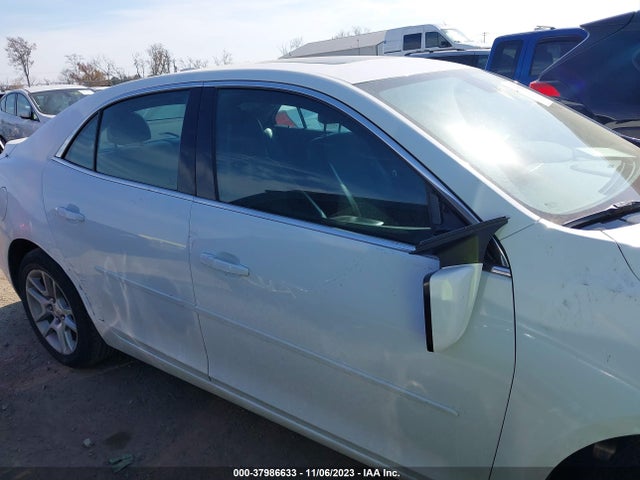 Chevrolet MALIBU 1LT 2015 1G11C5SL0FF224724 Image 13