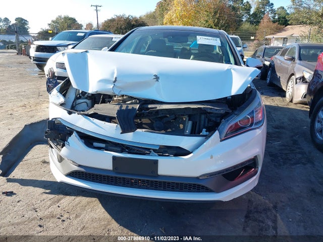 2016 HYUNDAI SONATA LIMITED VIN: 5NPE34AF3GH276595