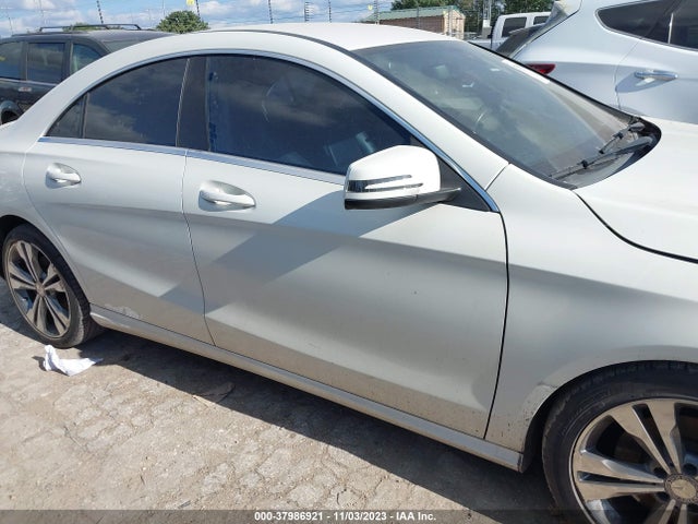 2017 Mercedes-benz Cla 250 მანქანა იყიდება აუქციონზე, vin: WDDSJ4EB8HN398490, აუქციონის ნომერი: 37986921
