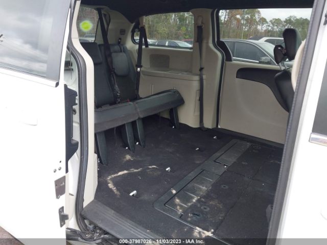 2C4RDGCG4KR765637 Dodge Grand Caravan Sxt