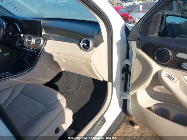 WDC0G8DB5LF737664 Mercedes-Benz GLC 300