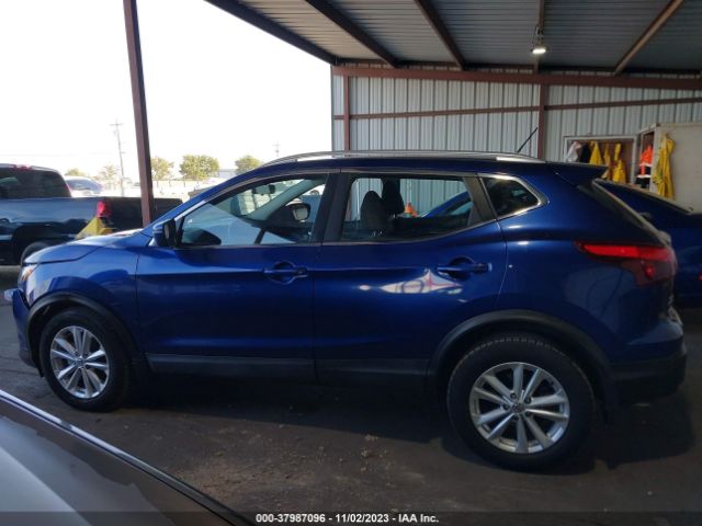 JN1BJ1CP2HW009850 Nissan Rogue Sport Sv
