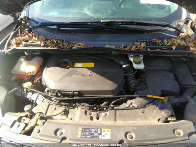 1FMCU0GX9FUA98608 Ford ESCAPE SE
