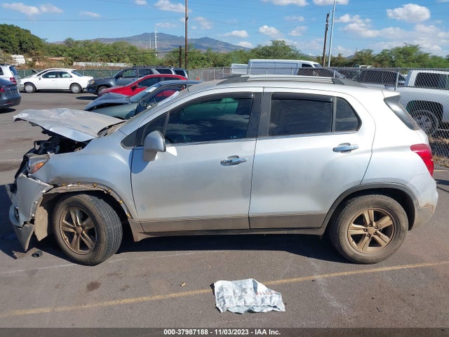 Chevrolet Trax Lt 2018 KL7CJLSB8JB698807 Image 14