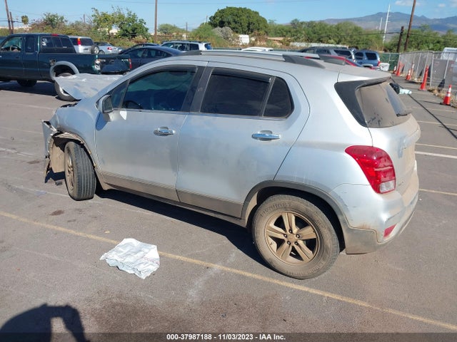 Chevrolet Trax Lt 2018 KL7CJLSB8JB698807 Image 3