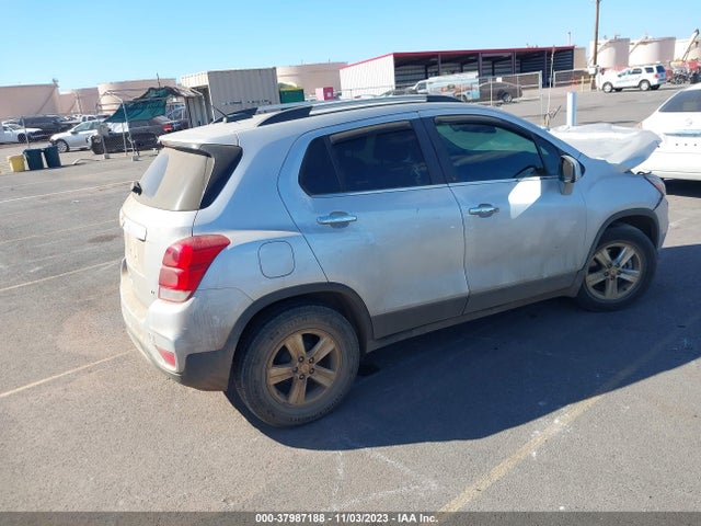 Chevrolet Trax Lt 2018 KL7CJLSB8JB698807 Image 4