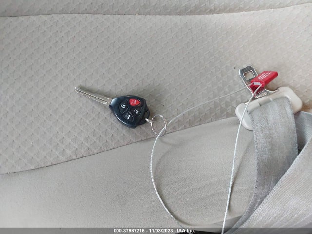 2007 TOYOTA CAMRY LE VIN: 4T1BE46K07U077847