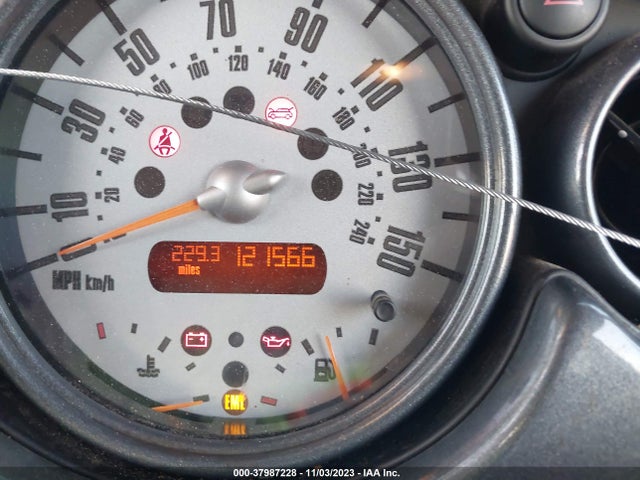 2003 MINI COOPER S WMWRE33413TD70319 Photo 6
